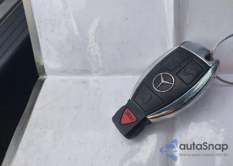 2001 Mercedes-Benz C 320 from USA, damaged, VIN WDBRF64J91F015055